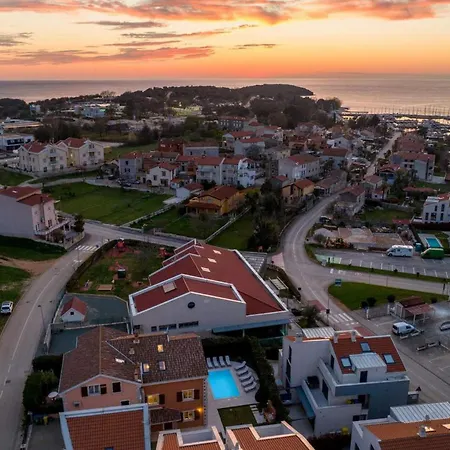 Semesterbostad Leon Funtana