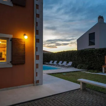 בית נופש Leon